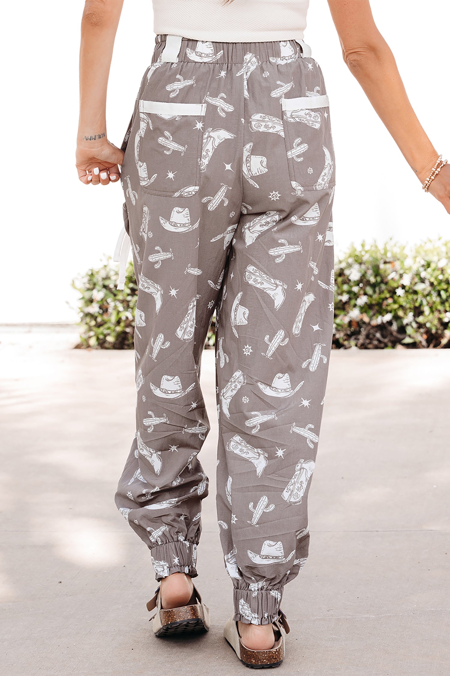Khaki Western Cactus Cowgirl Hat Boot Printed Vintage Drawstring Jogger Pants